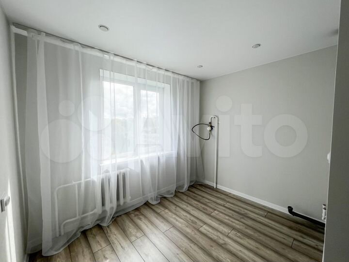 2-к. квартира, 55 м², 9/9 эт.
