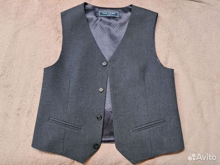 Школьный жилет для мальчика VanCliff. Р.152