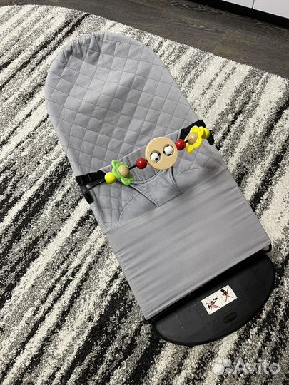 Шезлонг детский