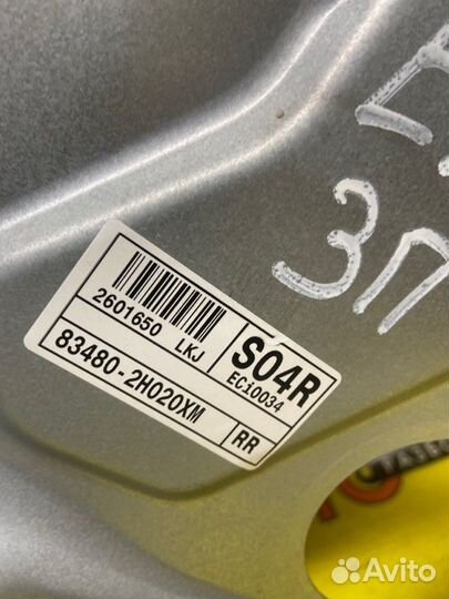 Стеклоподъемник задний правый Hyundai Elantra HD