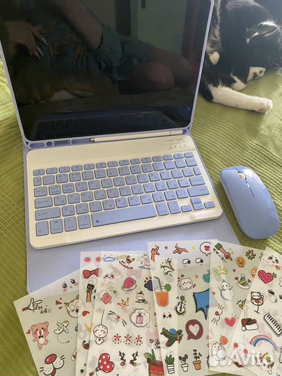 Клавиатура беспроводная с чехлом