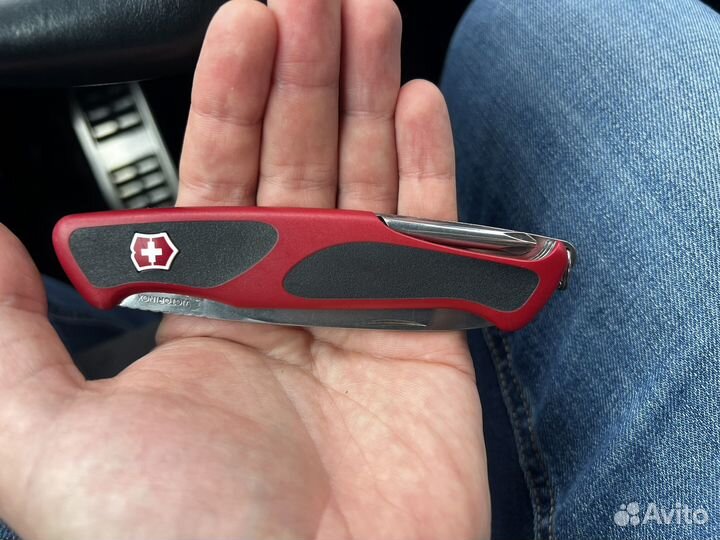 Victorinox Нож перочинный RangerGrip 53, 130мм
