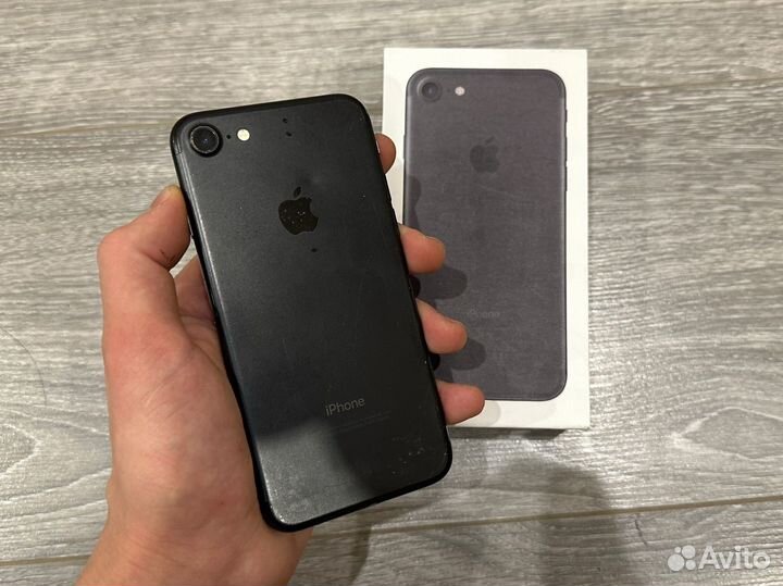 iPhone 7, 128 ГБ