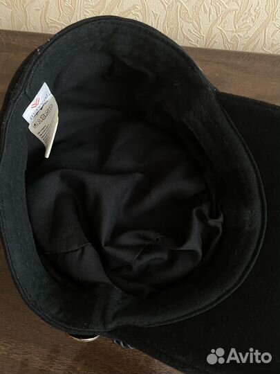 Кепка женская черная