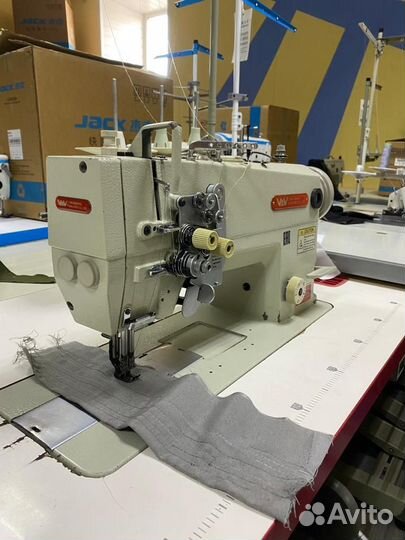 Двухигольная машина VMA V-58450C-005 Б/У