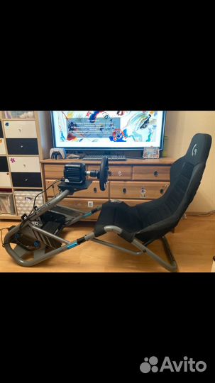 Fanatec GT dd pro 8 n/m + Playseat Trophy GT