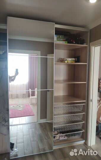 Шкаф купе IKEA