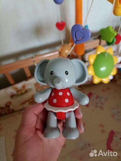 Самый функциональный мобиль Жирафики