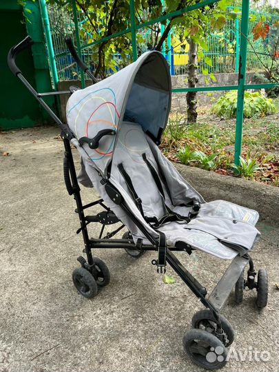 Прогулочная коляска