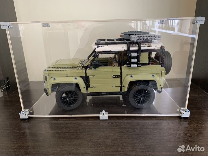 Lego technic 42110 land rover defender