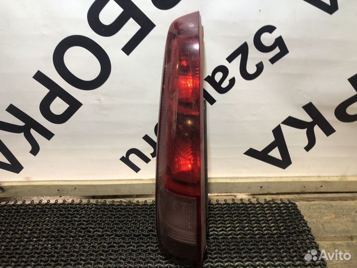 Фонарь задний левый x trail 30 Nissan X-Trail