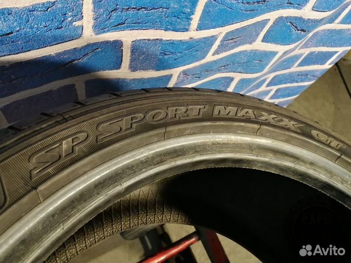 Dunlop SP Sport Maxx GT 235/40 R18