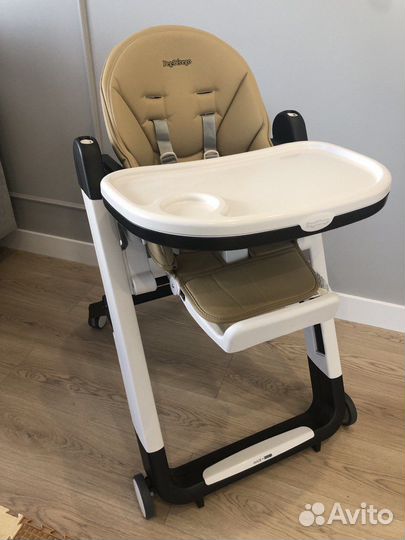 Стульчик для кормления Peg-Perego Siesta Follow Me