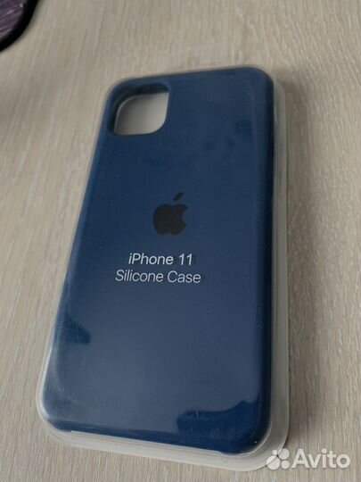 Чехол iPhone 11