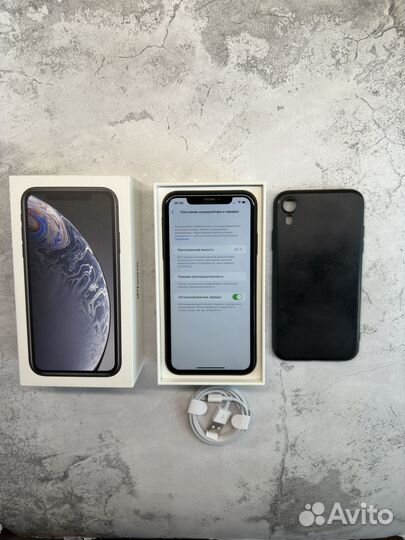 iPhone Xr, 64 ГБ