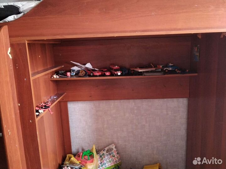 Детская кровать двухъярусная