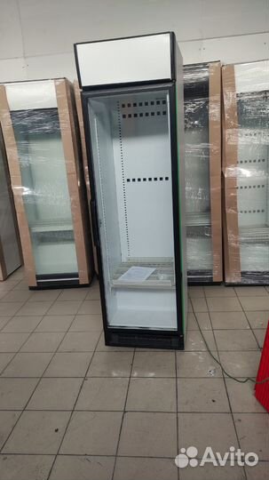 Холодильный шкаф со стеклянной дверью бу