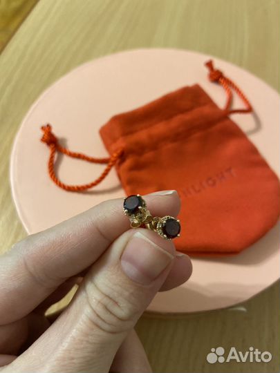 Золотые серьги