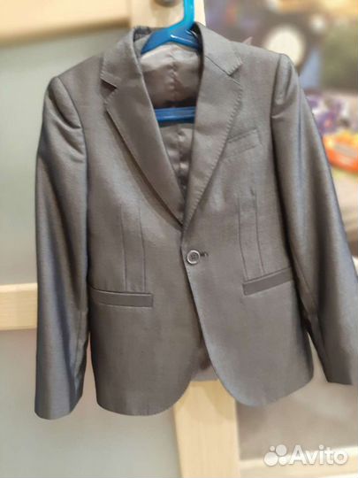 Продам Пиджак и Жилетка