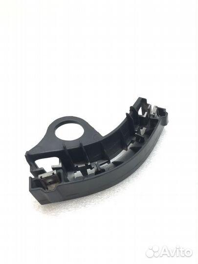 Кронштейн бампера передний правый Bmw X5 E70 2010