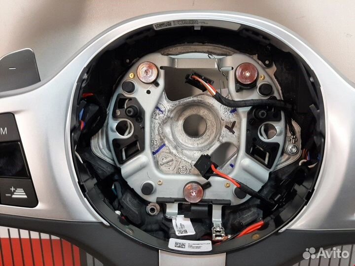 Руль для BMW X3 (G01/G08) 32308094548