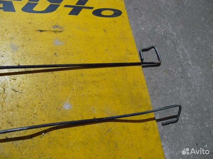 Торсионы багажника для Nissan Almera N16