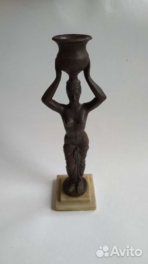 Старинный бронзовый подсвечник