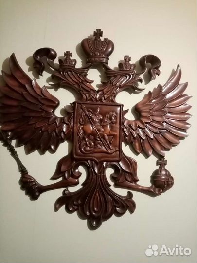 Герб россии из дерева