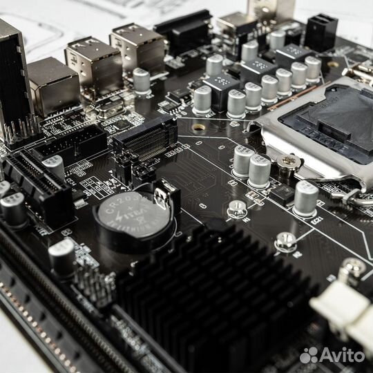 Материнская плата winfox H61 M.2 1155