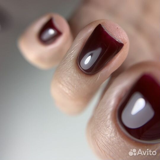 Аппаратный маникюр