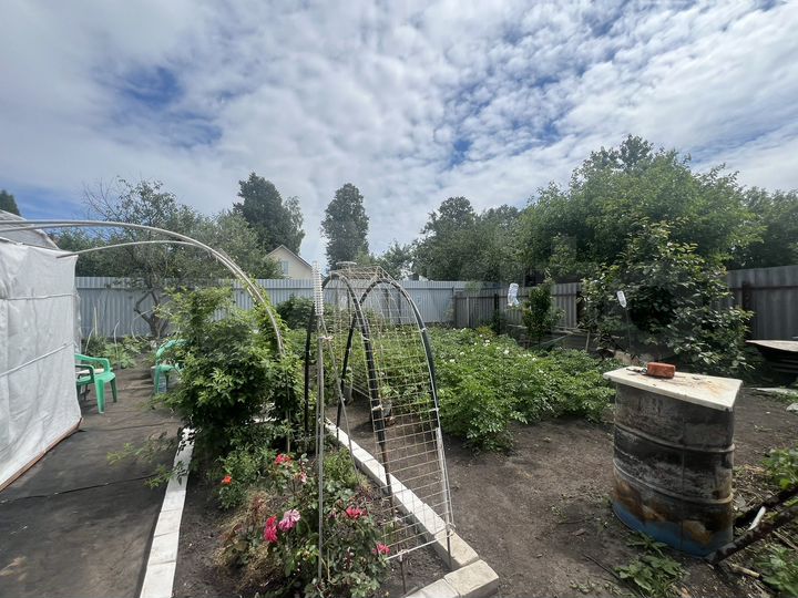 Дом 108 м² на участке 6 сот.