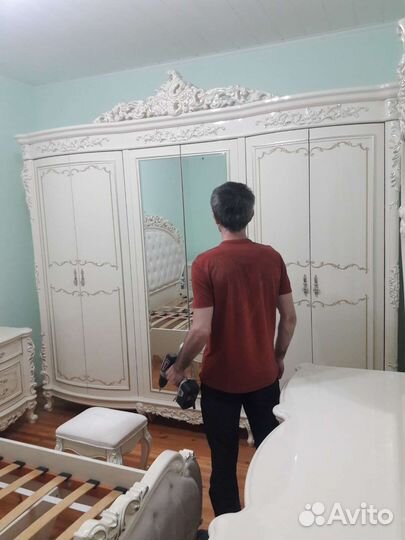 Сборщик мебели