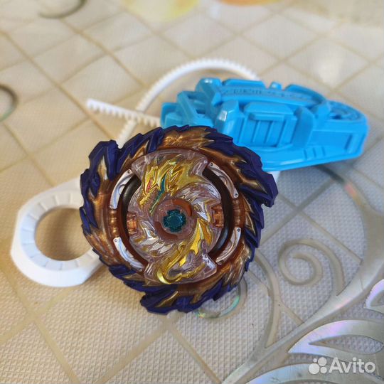 Бэйблэйд fafnir f3 с пускателем