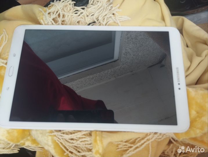 Планшет самсунг галакси таб А6(2016)