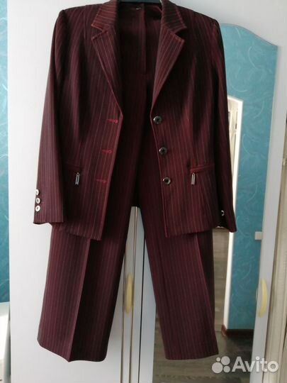 Костюм брючный