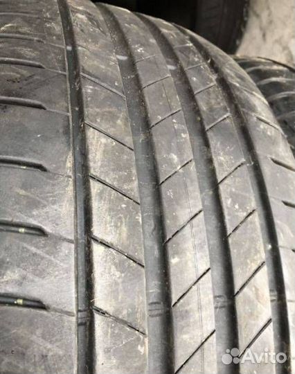 Bridgestone Turanza T005 225/40 R18