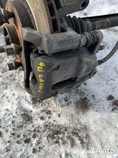 Тормозной суппорт Renault Duster передний