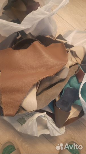 Натуральная кожа, лоскуты(разные цвета и размеры)