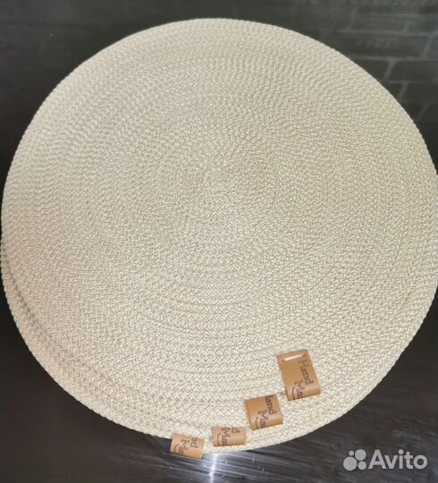 Салфетки сервировочные и корзины