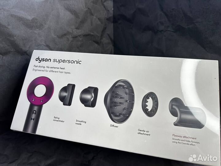 Фен Dyson supersonic