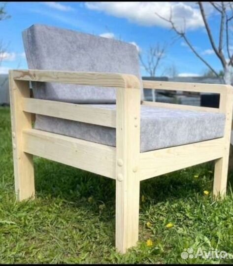 Садовая мебель. Дачный диван