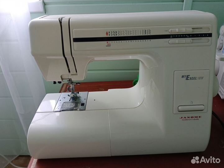 Швейная машина Janome my excel