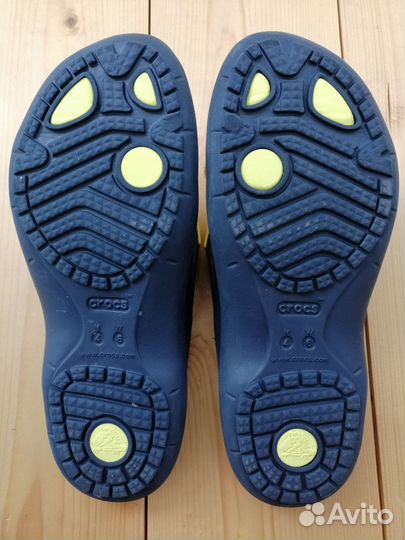 Шлепанцы crocs, р. 36