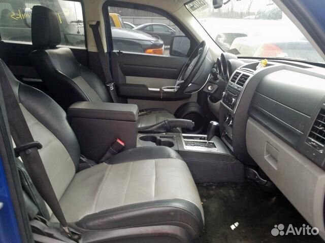 Разбор на запчасти Dodge Nitro