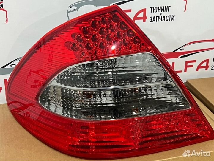 Фонари задние (комплект) Mercedes-Benz E-Класс