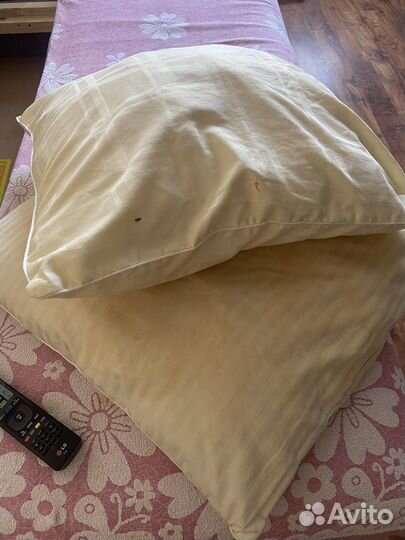 Подушка лебяжий пух бу