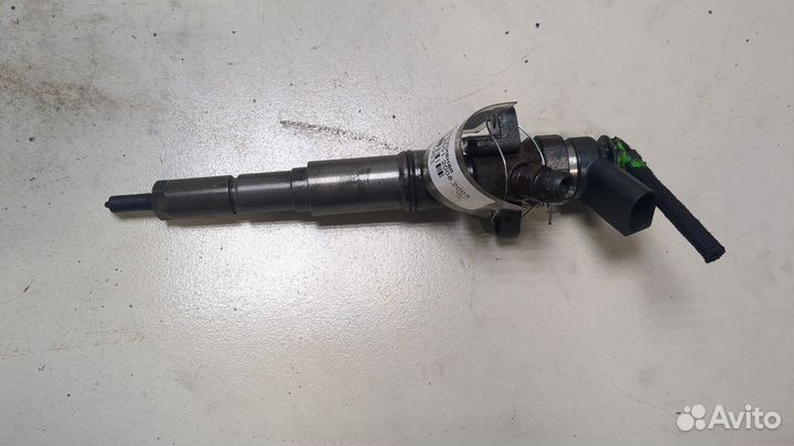 Форсунка топливная BMW 7 E65, 2003