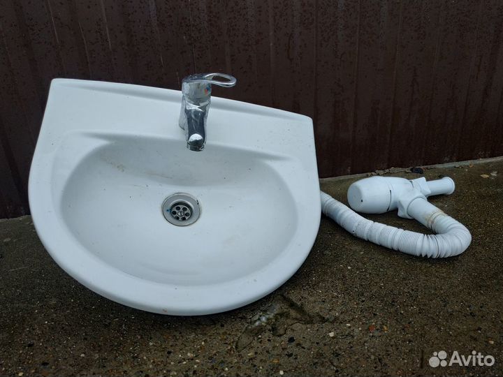 Унитаз для инсталляции