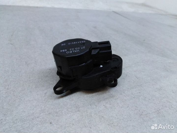 Моторчик заслонки печки