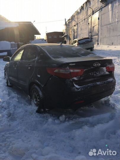 Автомобиль в разборе Kia RIO 3 разбор